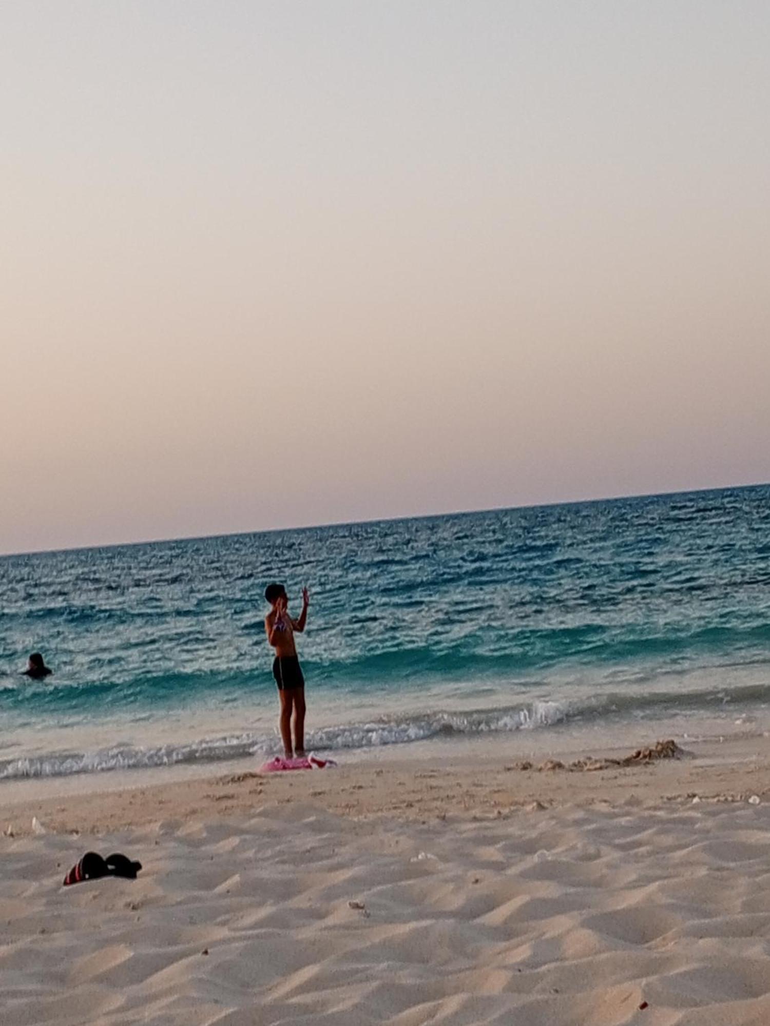 Fayrouzat Almndra Near The Sea With Garden View Alexandria Exterior foto